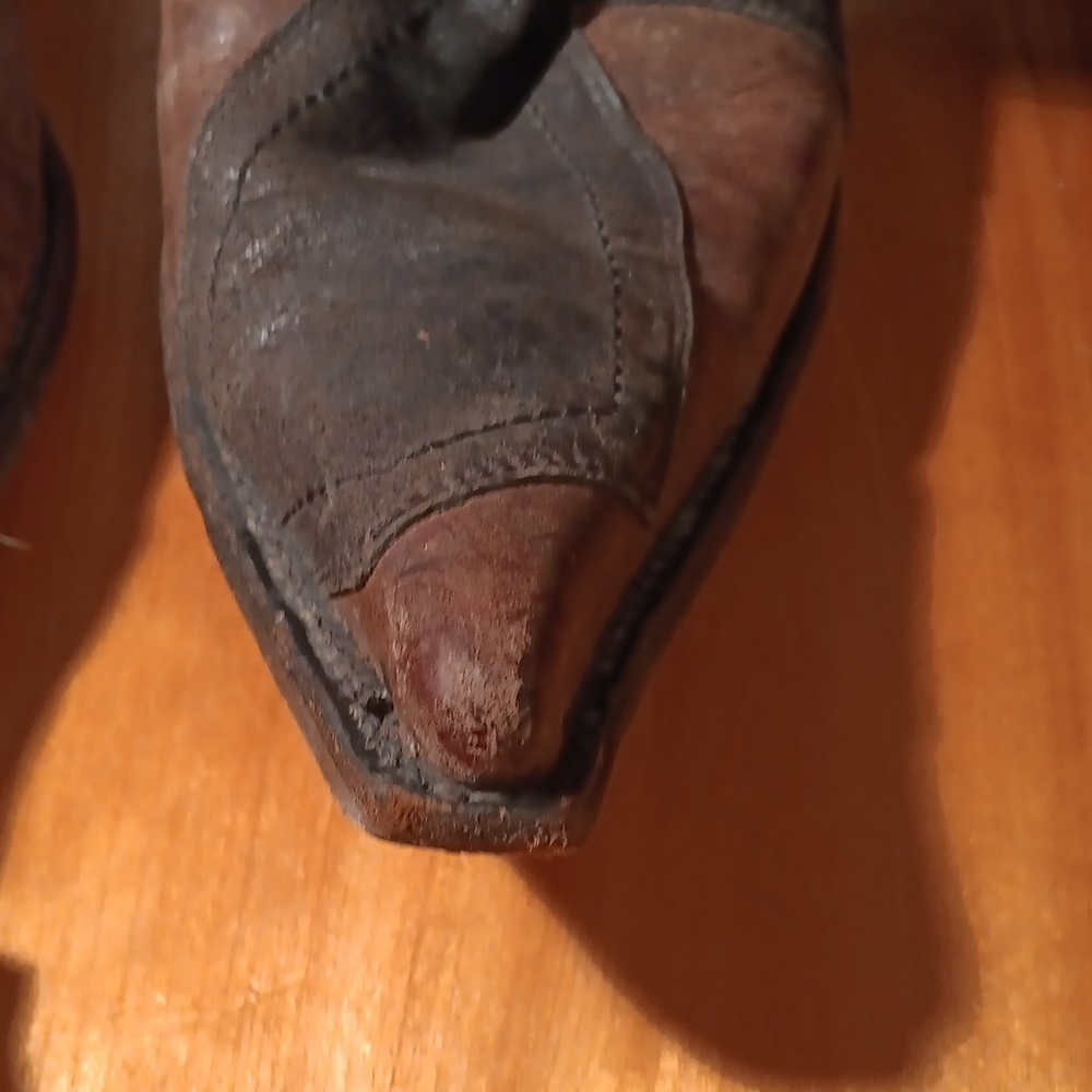 Stetson Dark Brown Western Boots with Tan Cross Size 9.5 - Picture 11 of 11